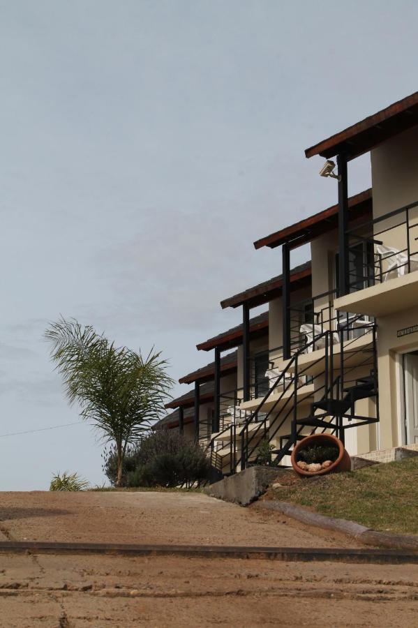 Brisas Del Lago Apartamentos Colón Eksteriør billede